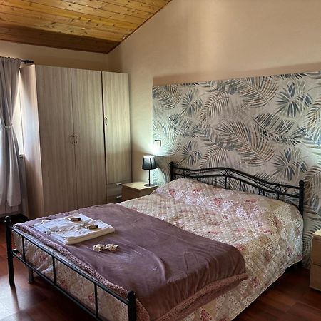 Rifugio Sul Lago Di Lugano A Porto Ceresio Zewnętrze zdjęcie